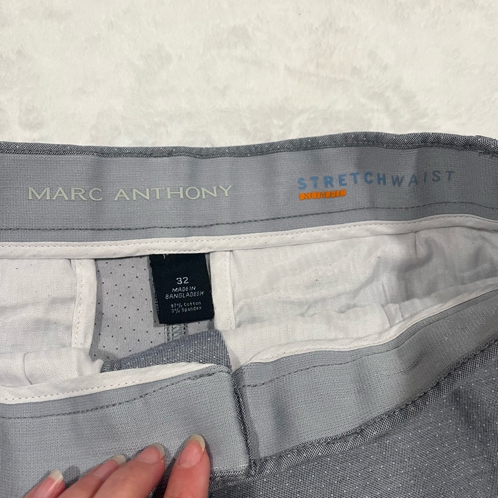 Marc Anthony Slim Fit Stretch Waist Gray Micro-Dot Chino Shorts - 32 - Picture 4 of 7